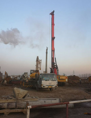 按下項目建設(shè)&ldquo;快進(jìn)鍵&rdquo;海城規(guī)上企業(yè)開復(fù)工率超95%